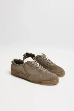 Sneakersy ze skóry zamszowej