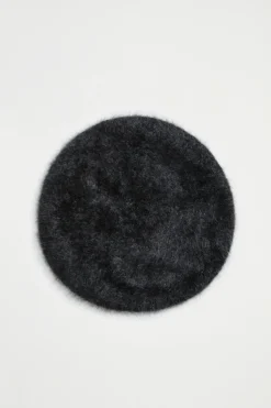 Szary beret z kaszmiru