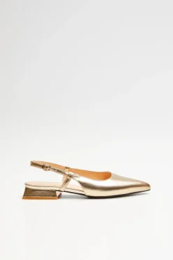 Złote buty slingback